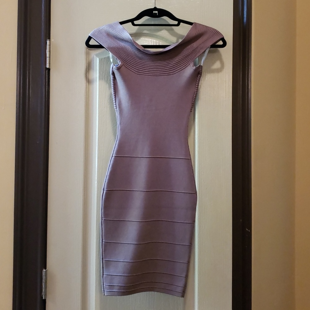 Guess by Marciano over the shoulders bandage dress - Picture 3 of 5